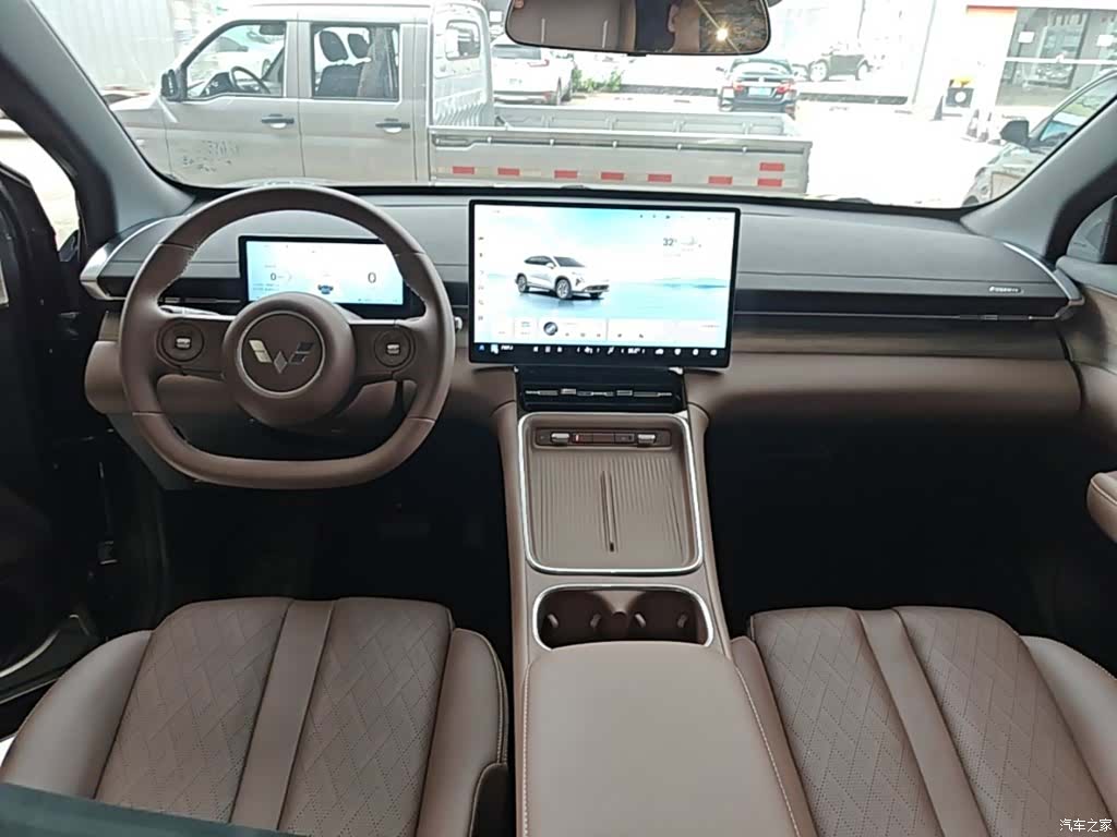 Wuling Starlight, 2024 10