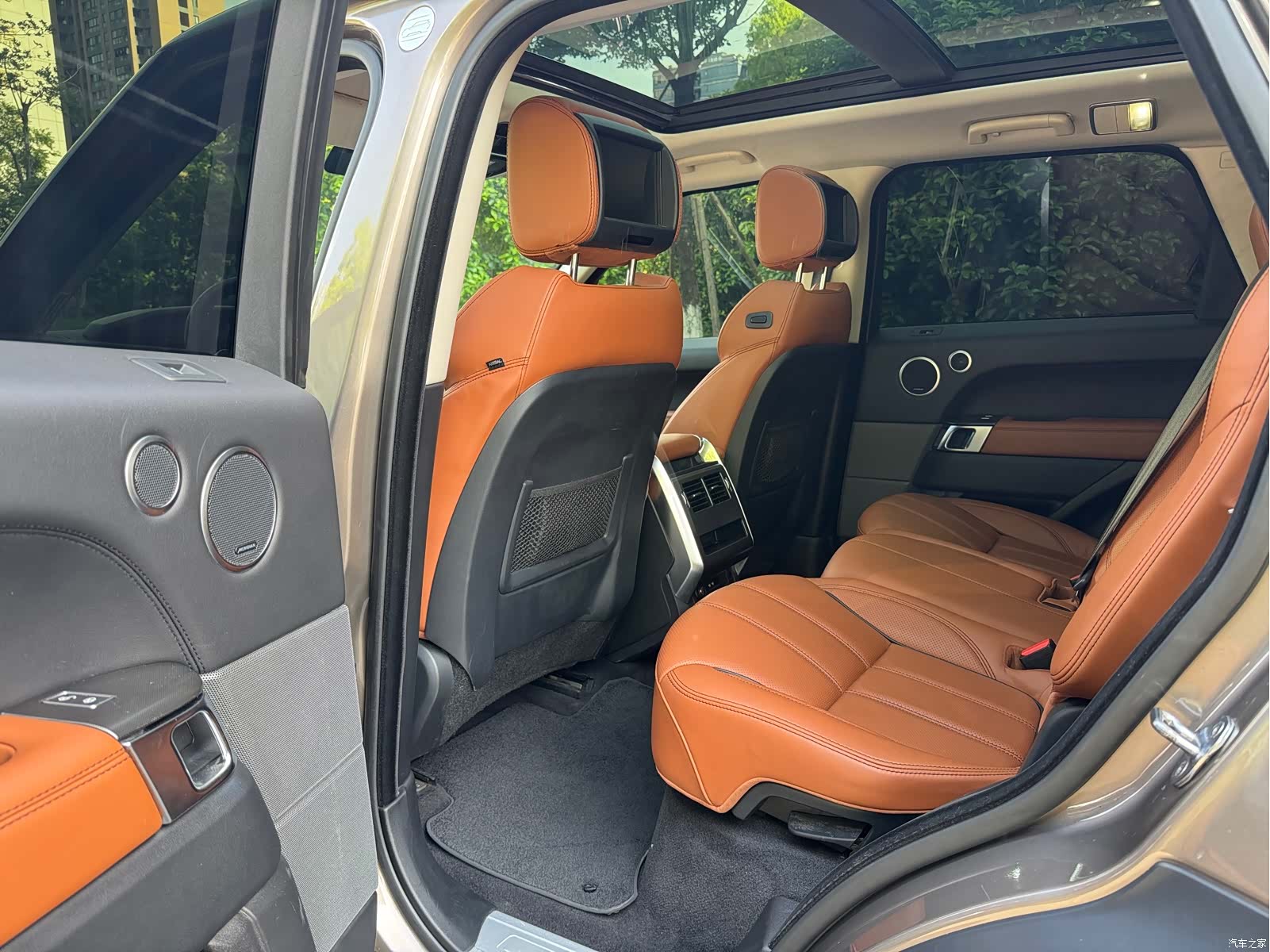 Land Rover Range Rover, 2016 11