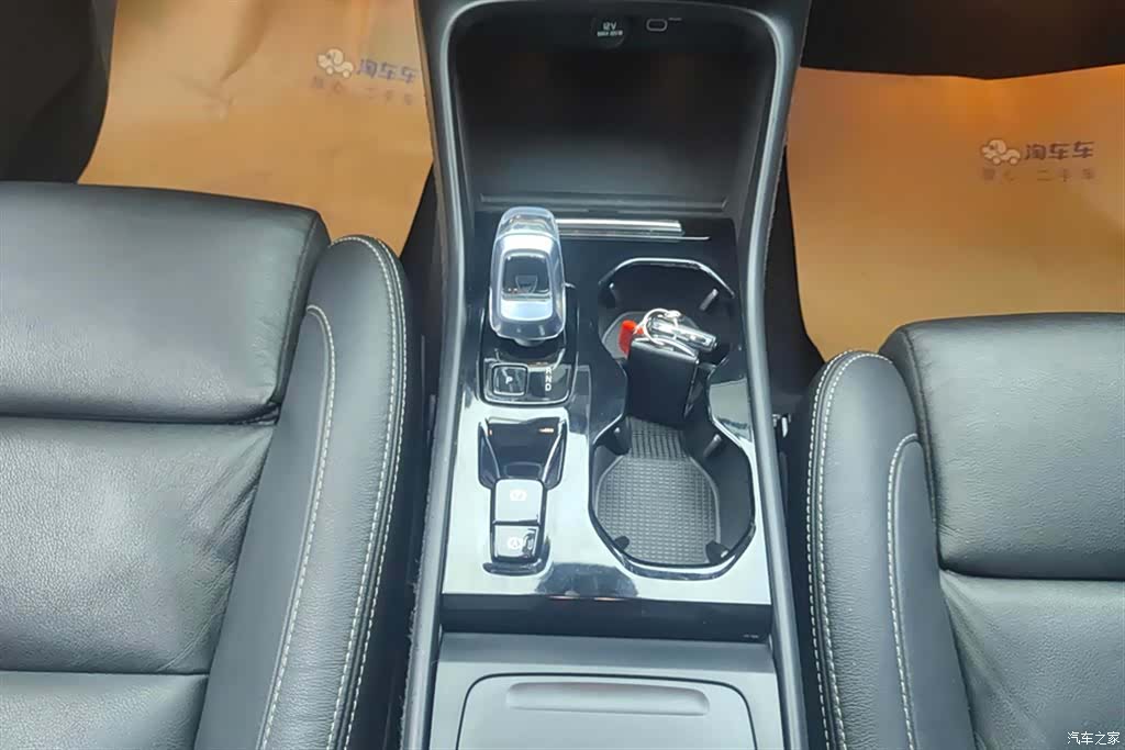 Volvo XC40, 2023 16