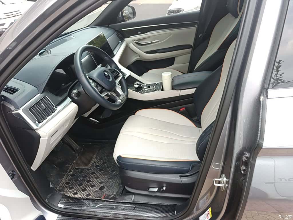 BYD Song, 2022 15