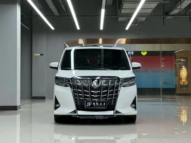 Toyota Alphard 2018 — купить из Китая под заказ