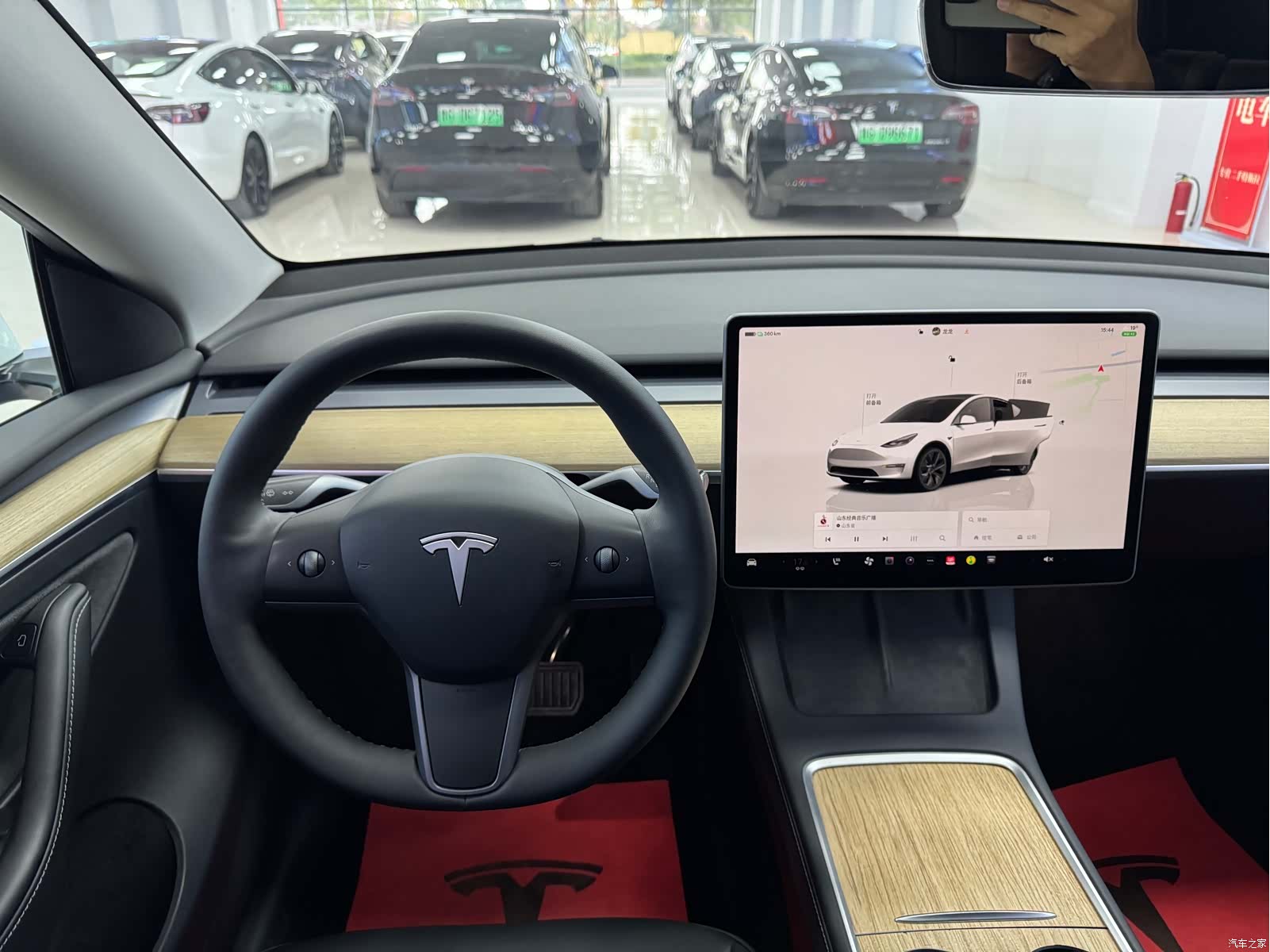 Tesla Model Y, 2022 7