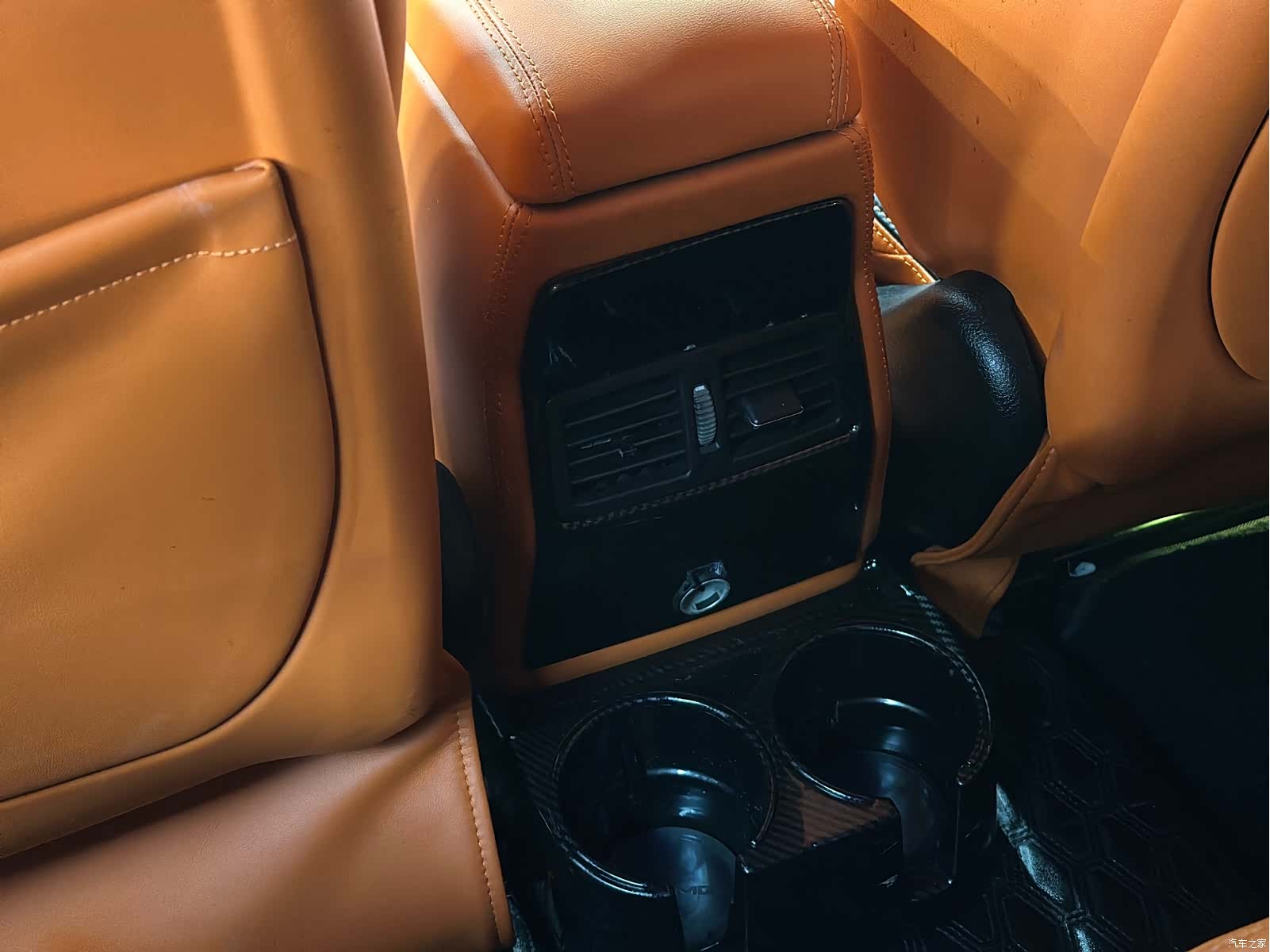 Mercedes-Benz G-Class, 2004 21
