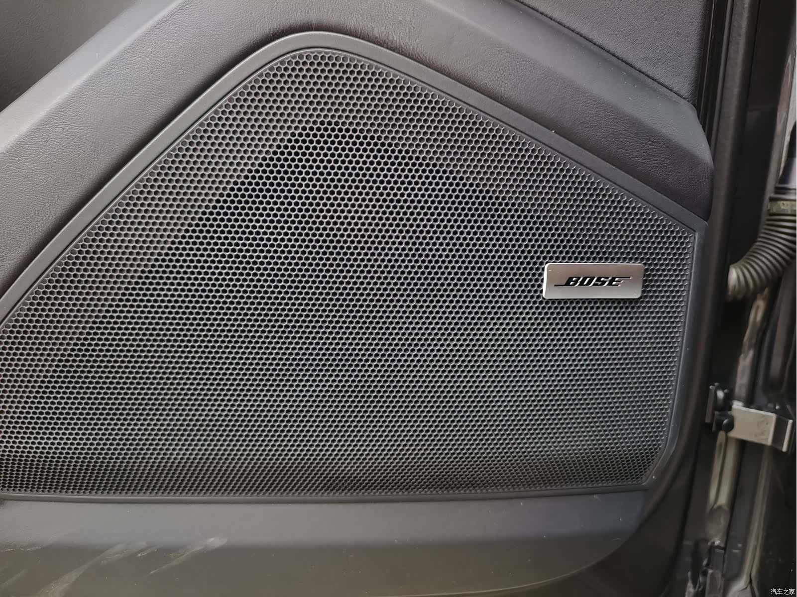 Porsche Cayenne, 2024 9