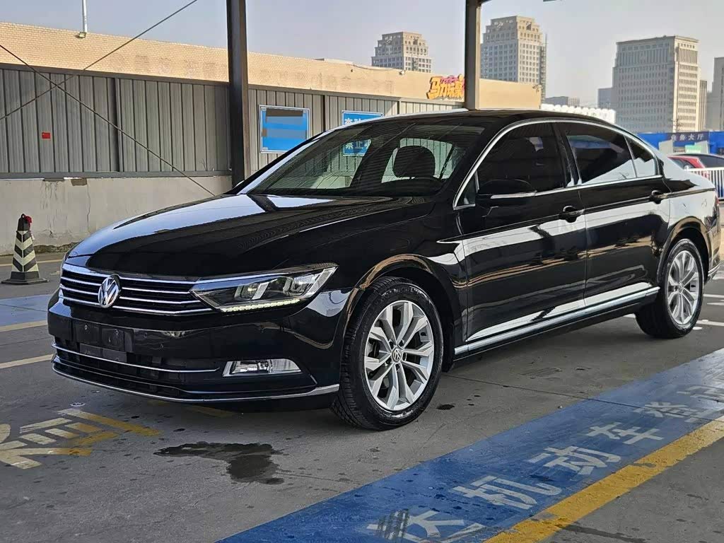 Volkswagen Magotan 2018 330TSI DSG Luxury