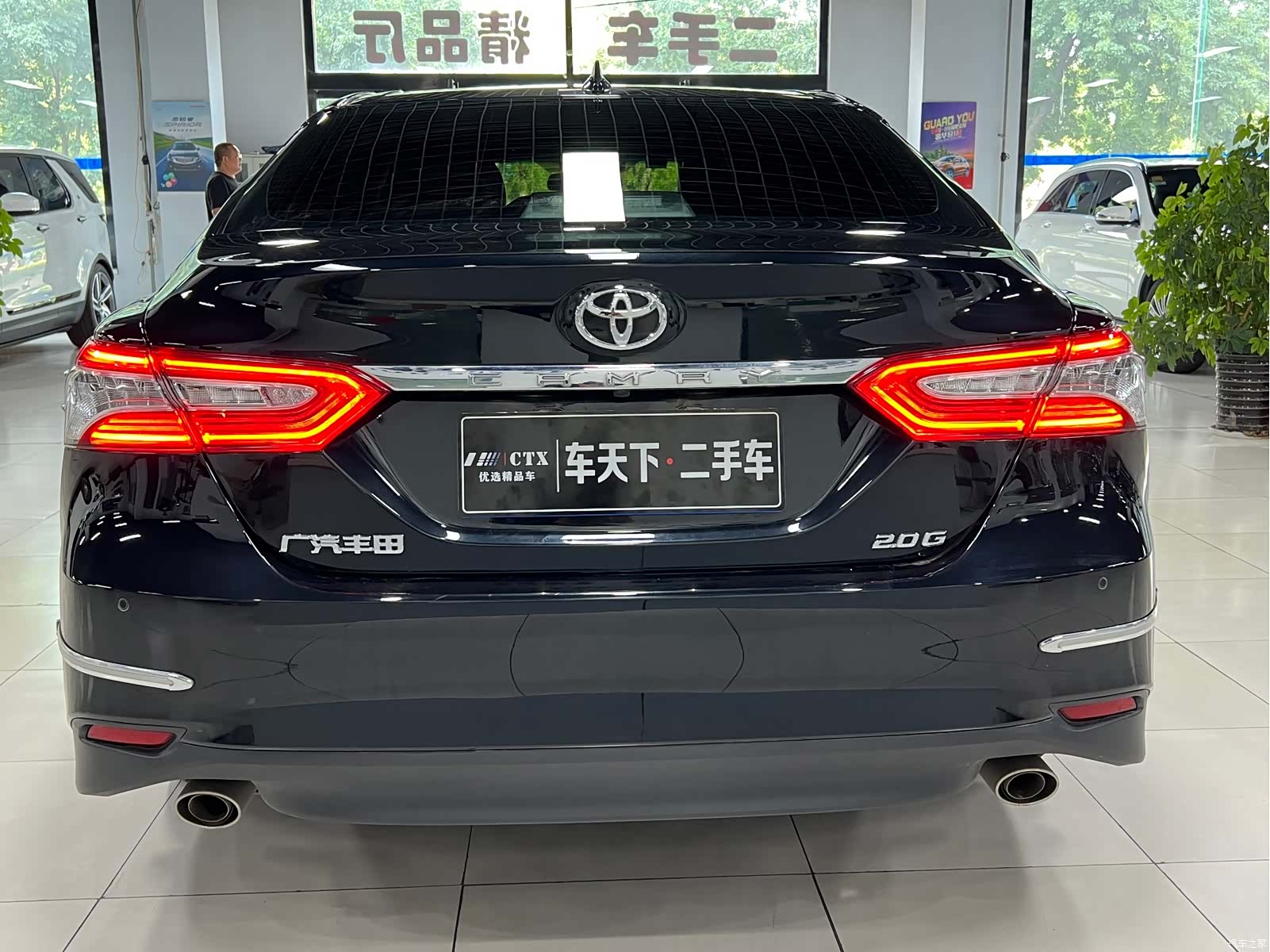 Toyota Camry, 2023 все фото