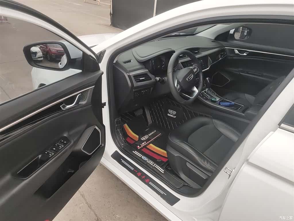 Geely Emgrand, 2021 12
