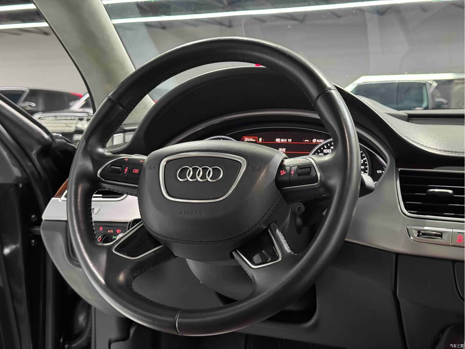 Audi A8L, 2016 11