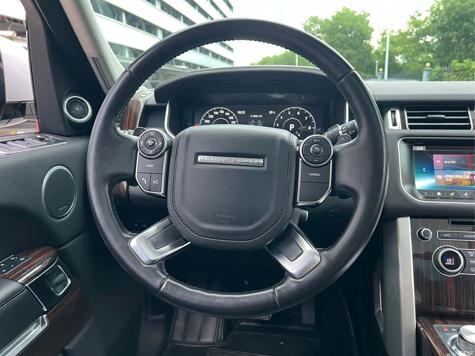 Land Rover Range Rover, 2018 все фото
