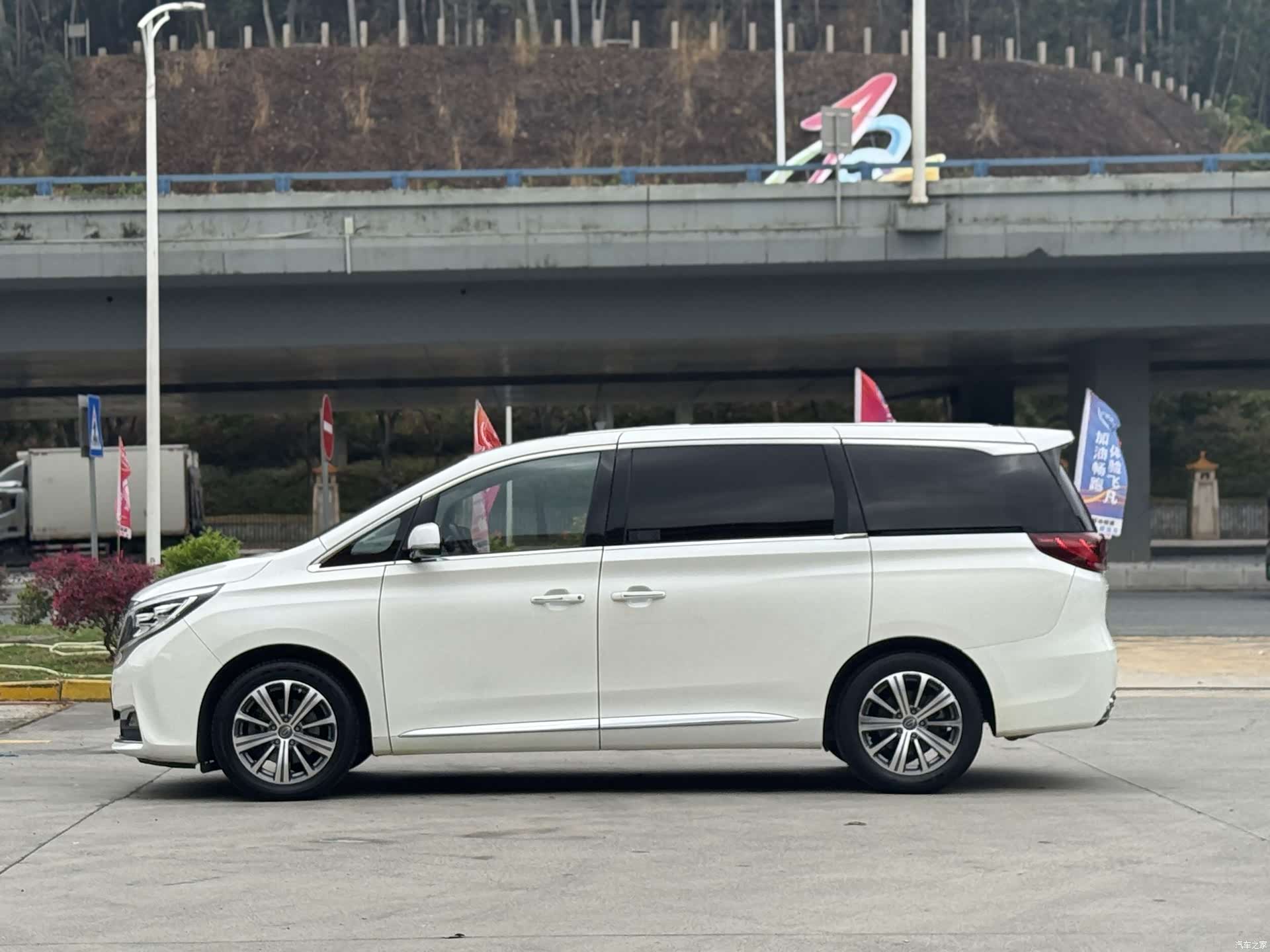 Trumpchi M8, 2019 7