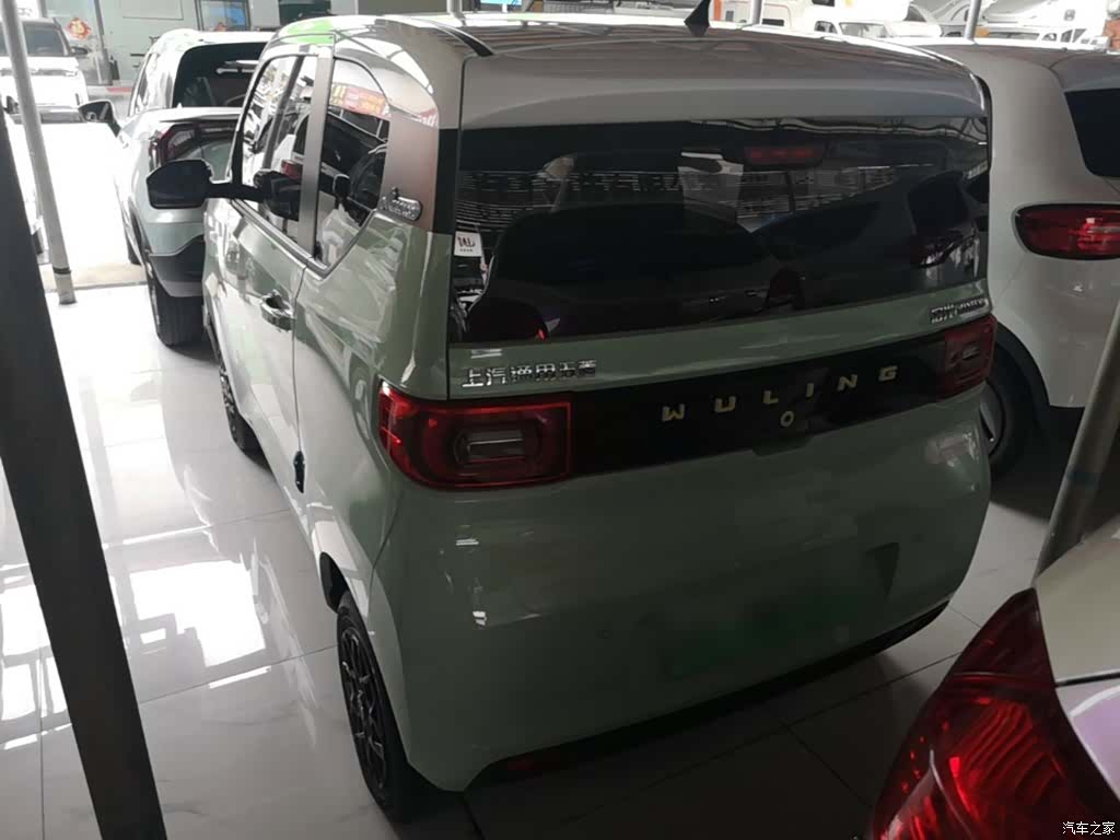 Wuling MINIEV, 2021 все фото