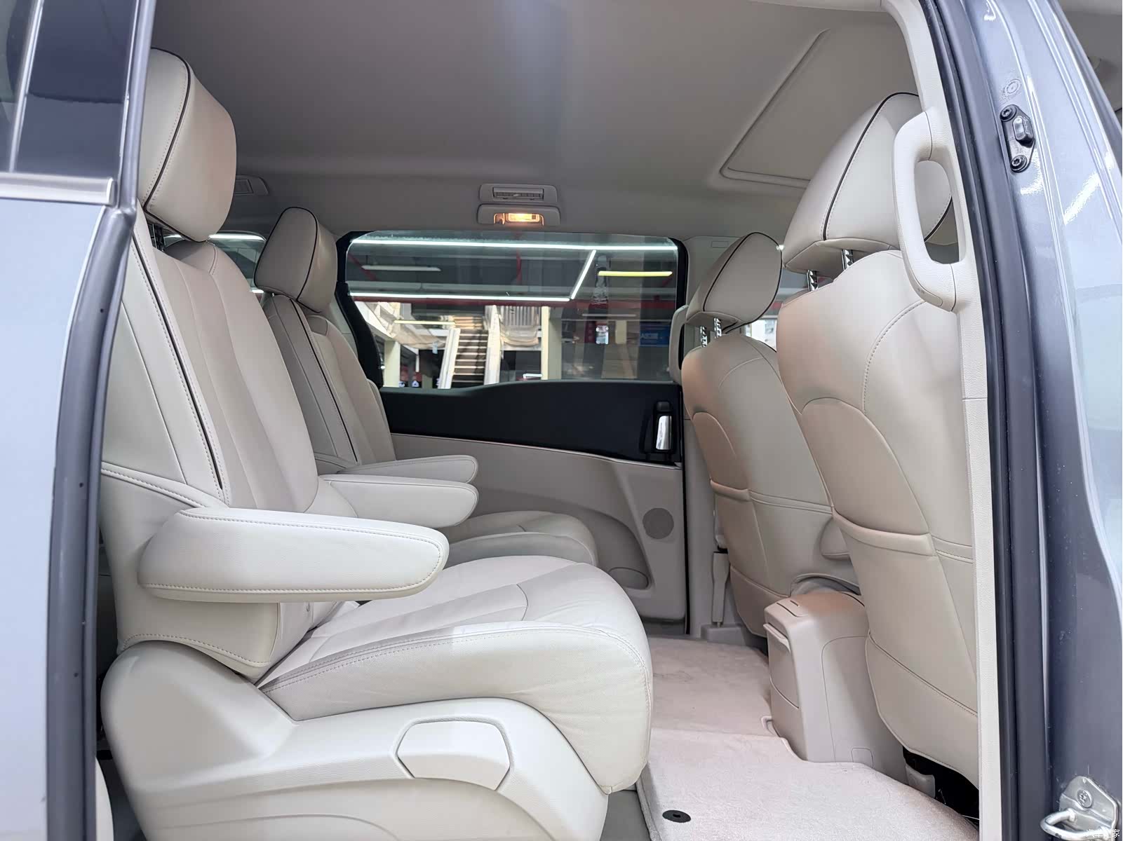 Buick GL8, 2020 12