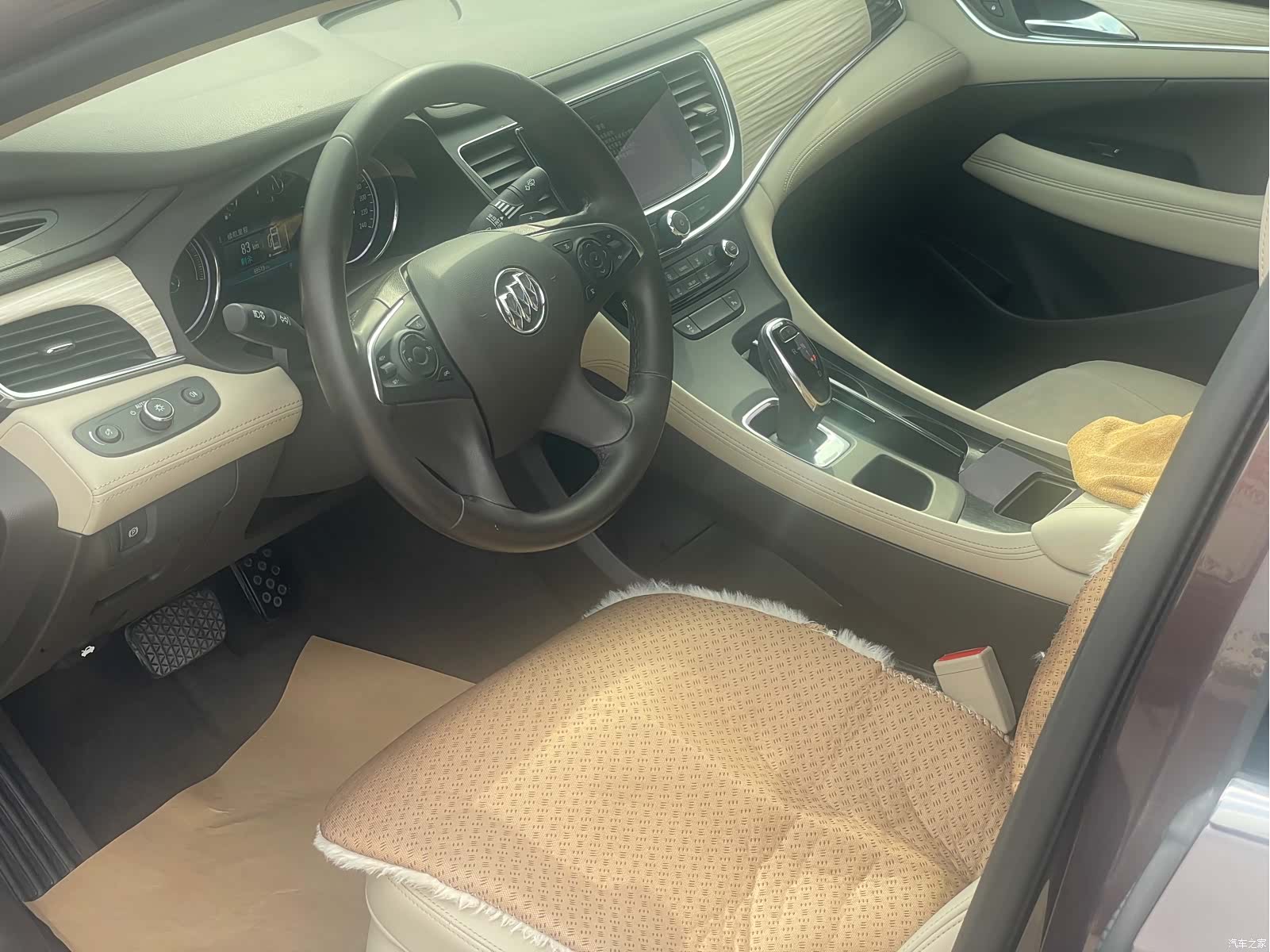 Buick LaCrosse, 2018 все фото