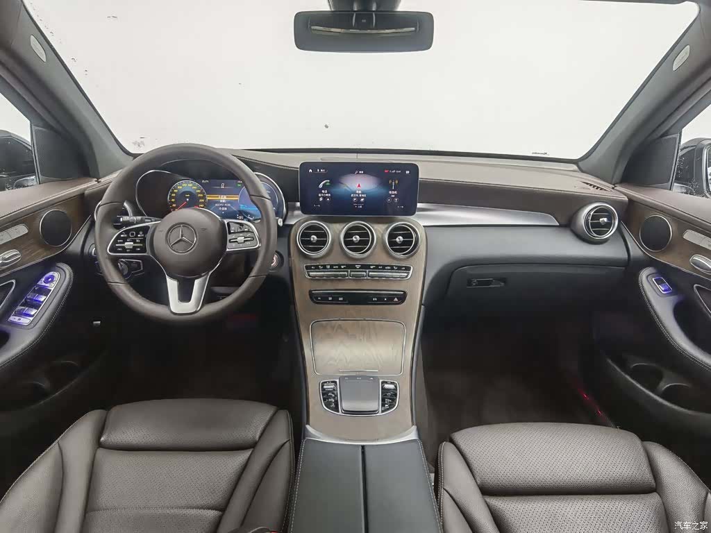 Mercedes-Benz GLC, 2023 все фото