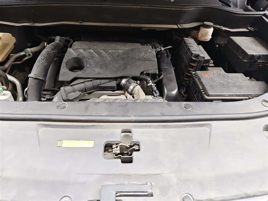 DongFeng AX7, 2021 19