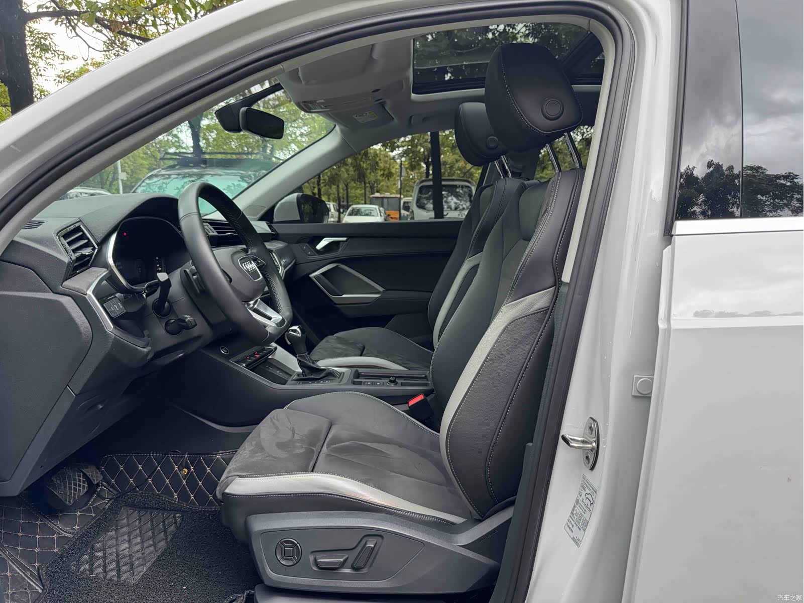 Audi Q3, 2023 9