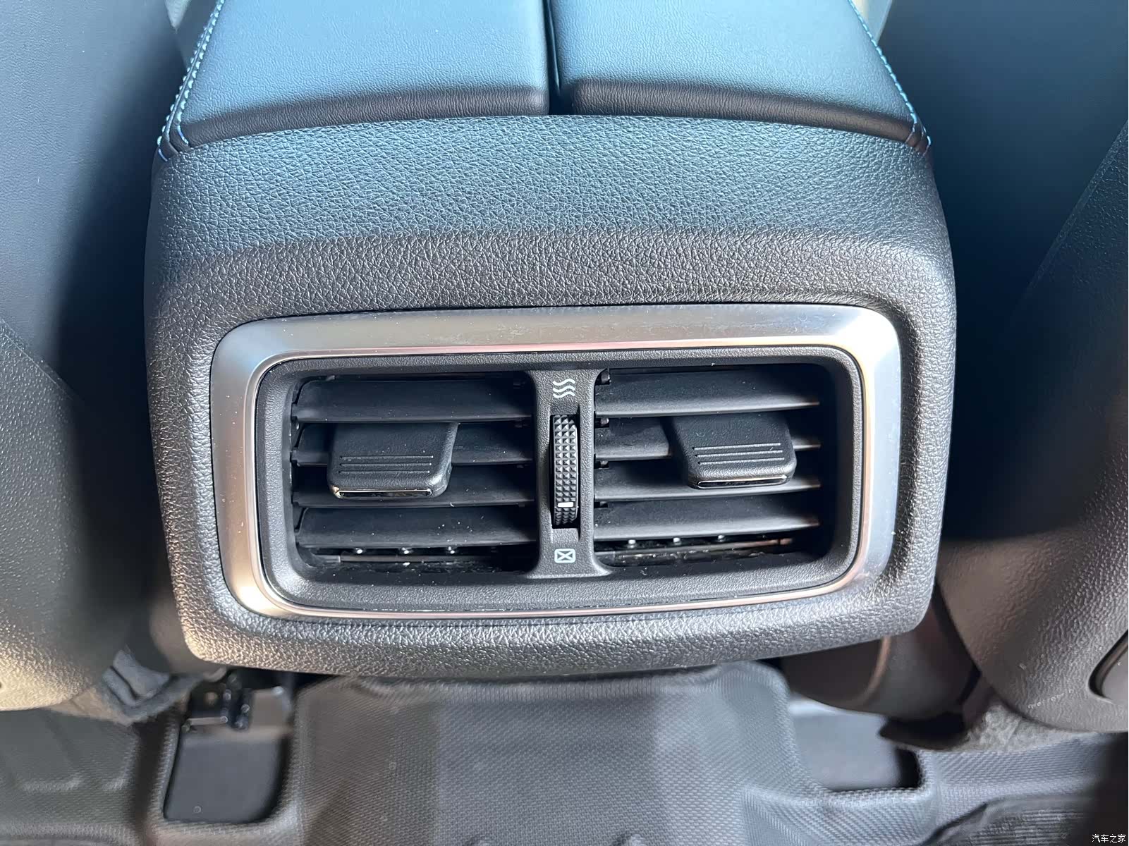 BAIC BJ40, 2024 17