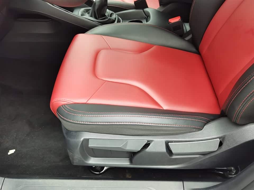 Haval H2s