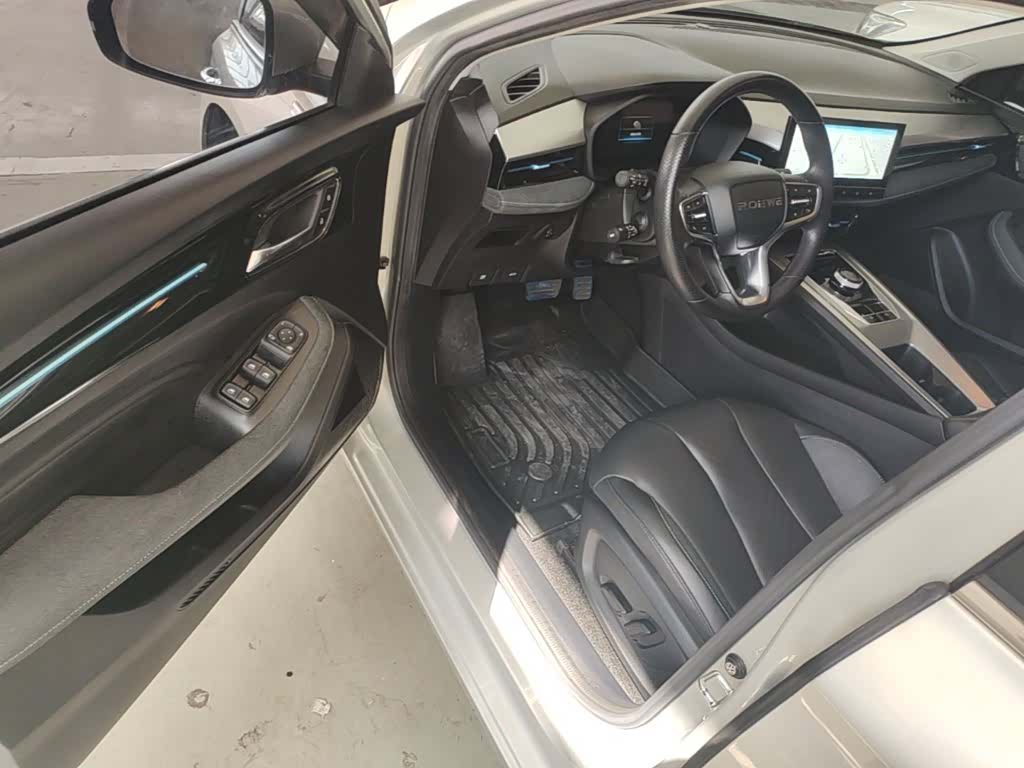 Roewe Ei5, 2022 16