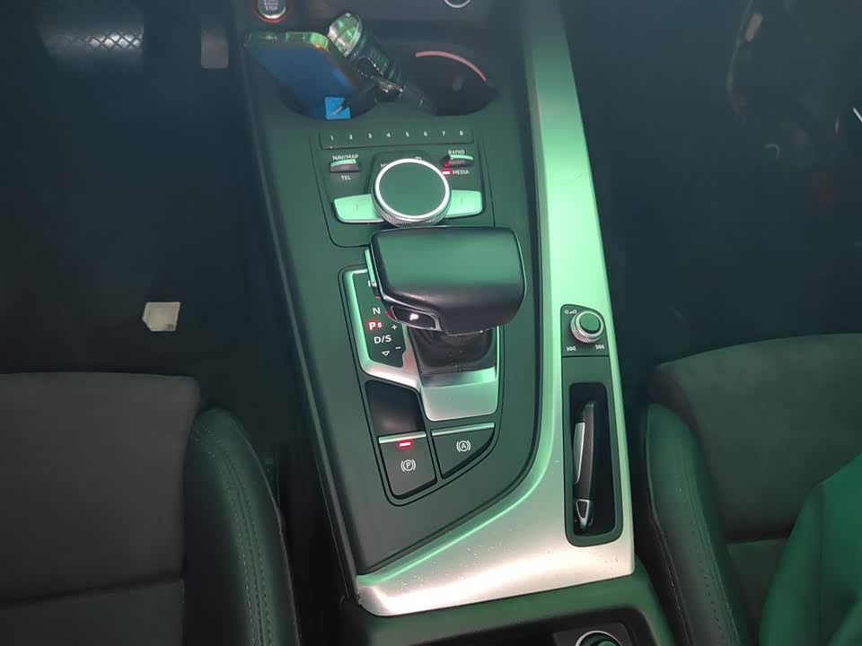 Audi A4L Audi A4L