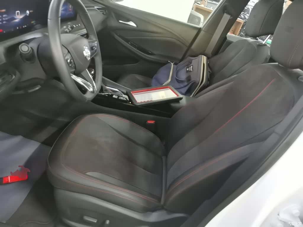 Buick Verano, 2024 15