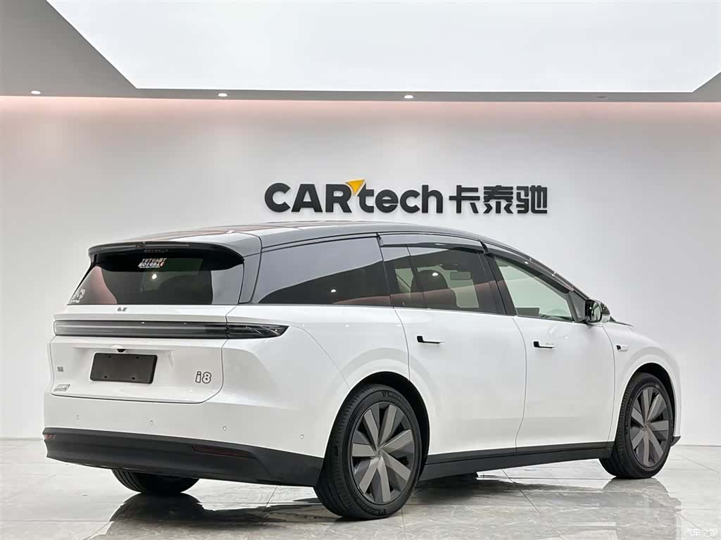 Li Auto i8, 2025 все фото