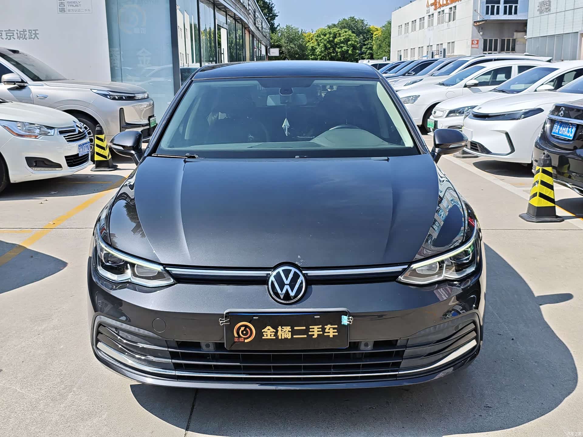 Volkswagen Golf, 2022 все фото