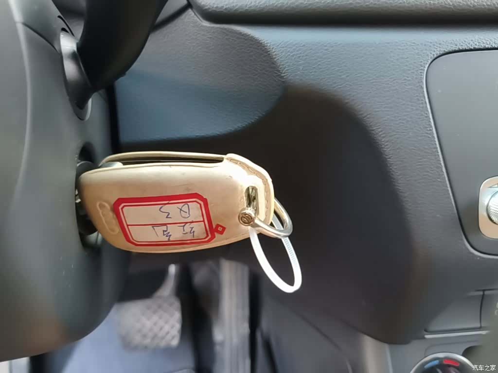 Audi Q3, 2017 9