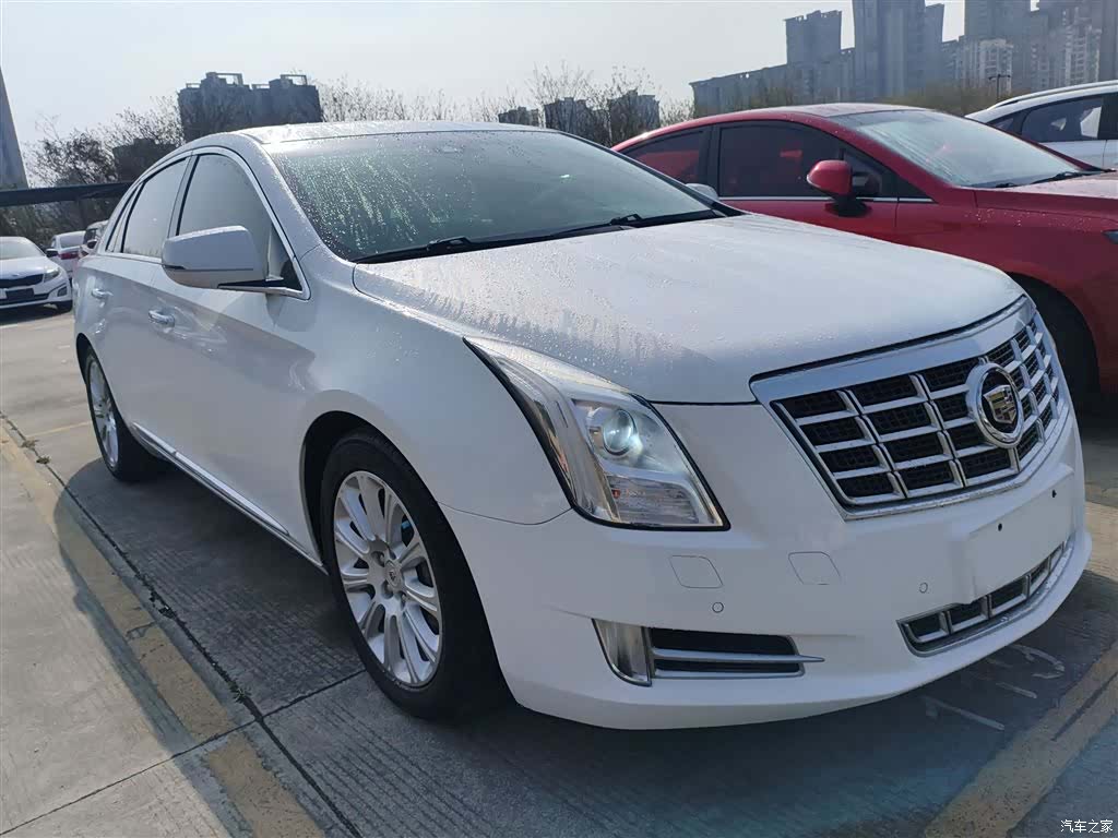Cadillac XTS, 2015 4