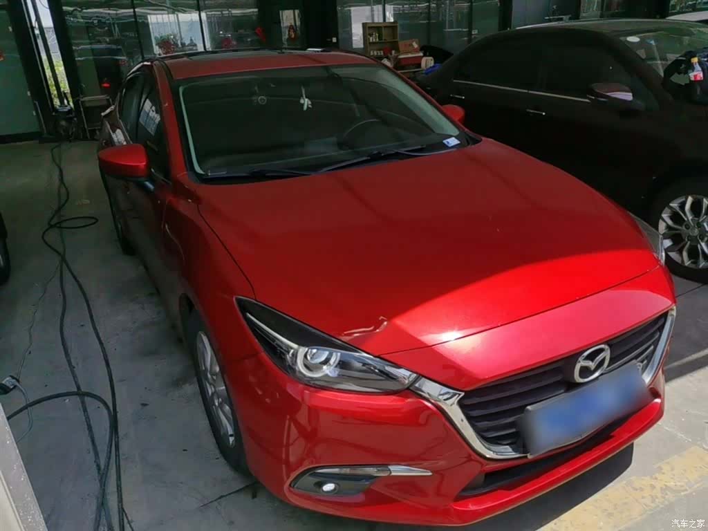 Mazda Mazda3, 2018 4