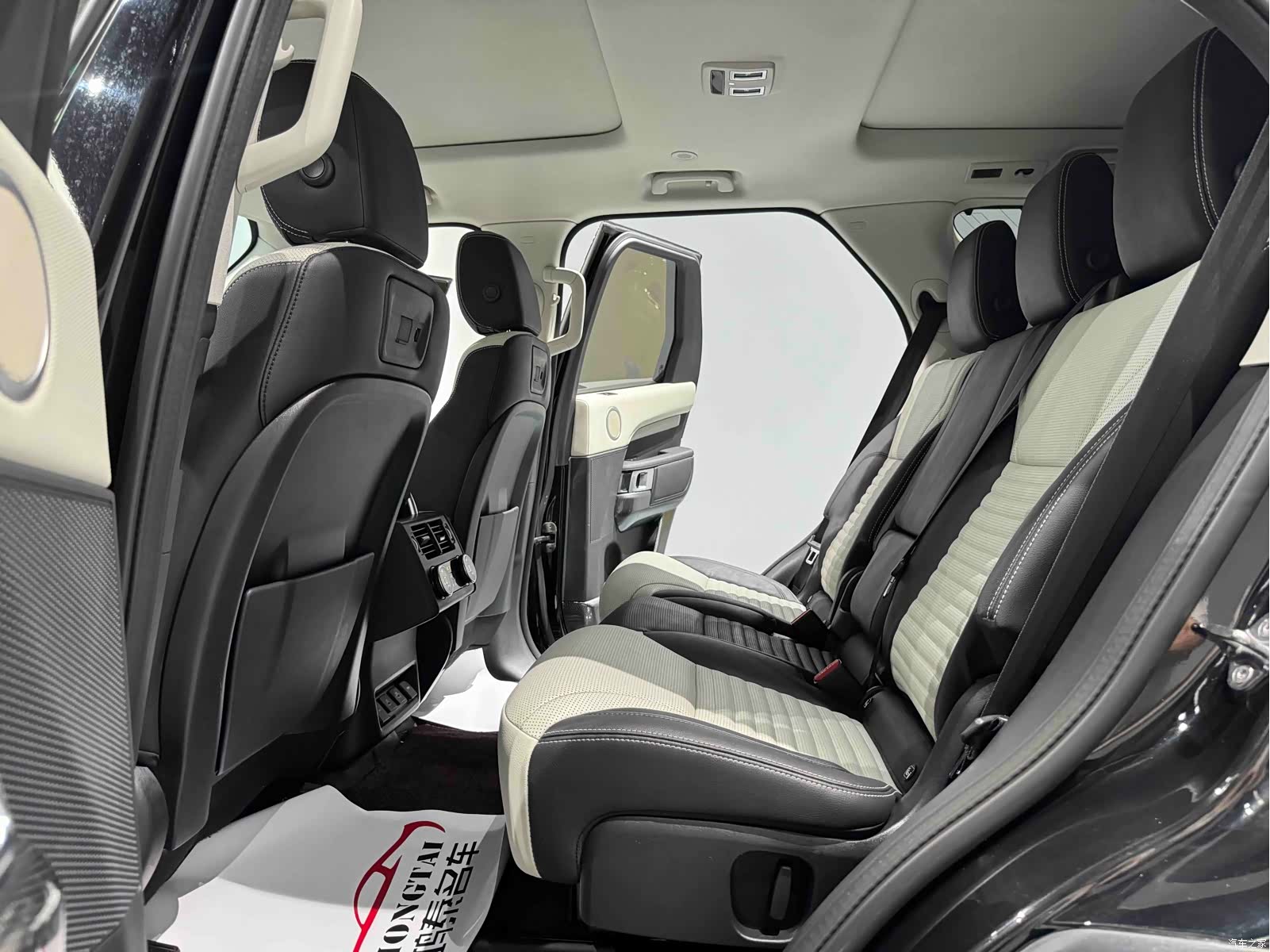Land Rover Discovery, 2021 14