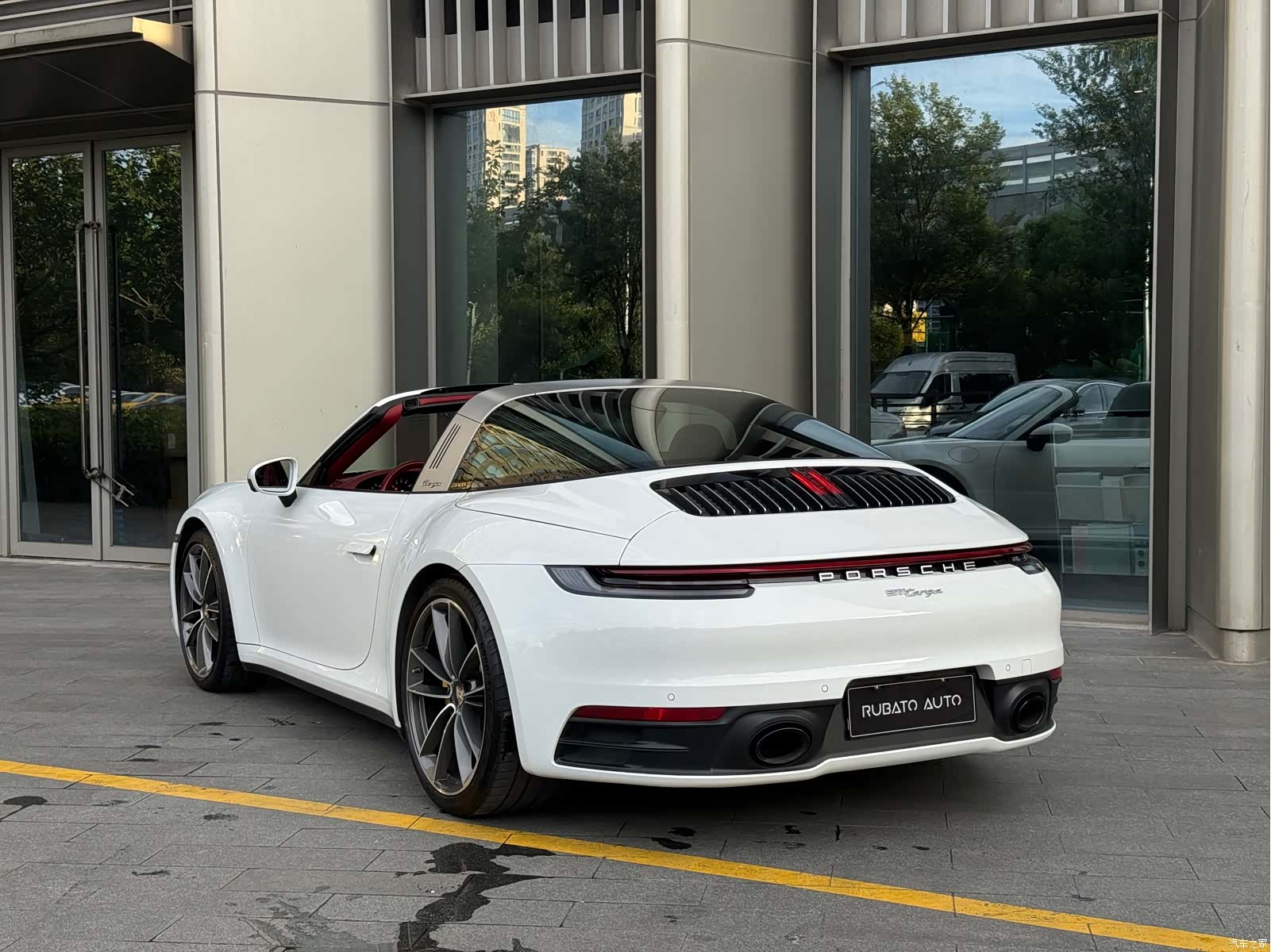 Porsche 911, 2023 3