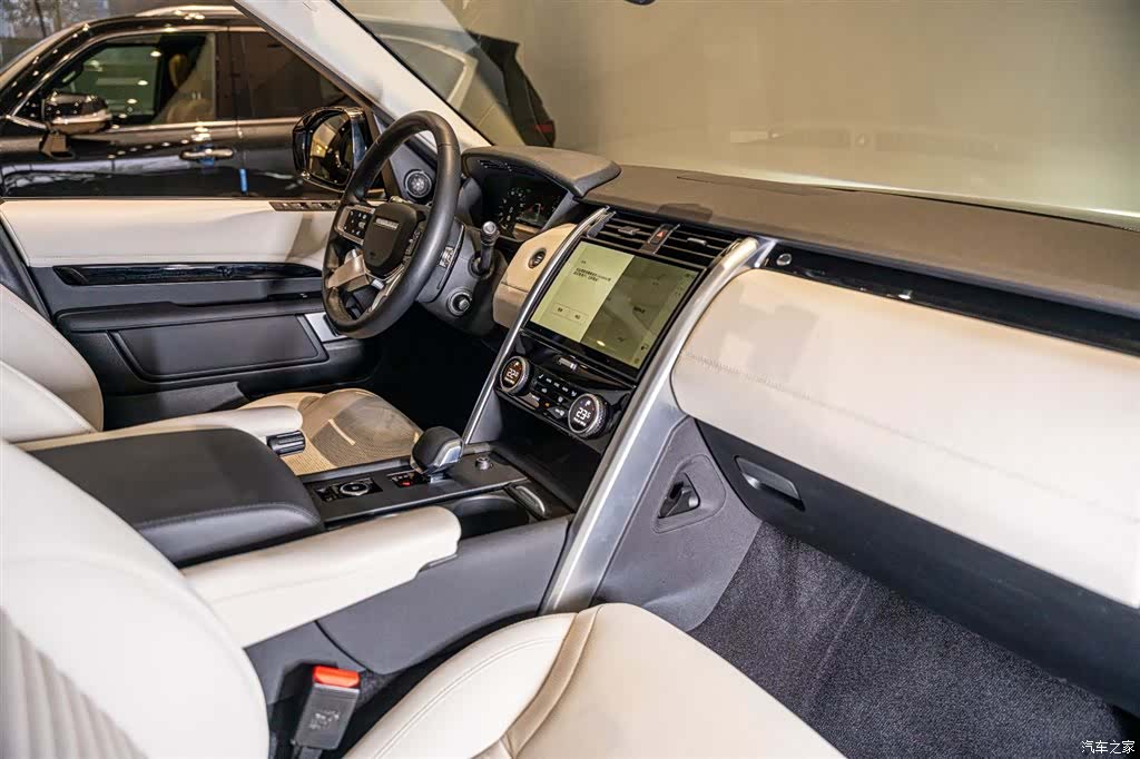 Land Rover Discovery, 2025 10