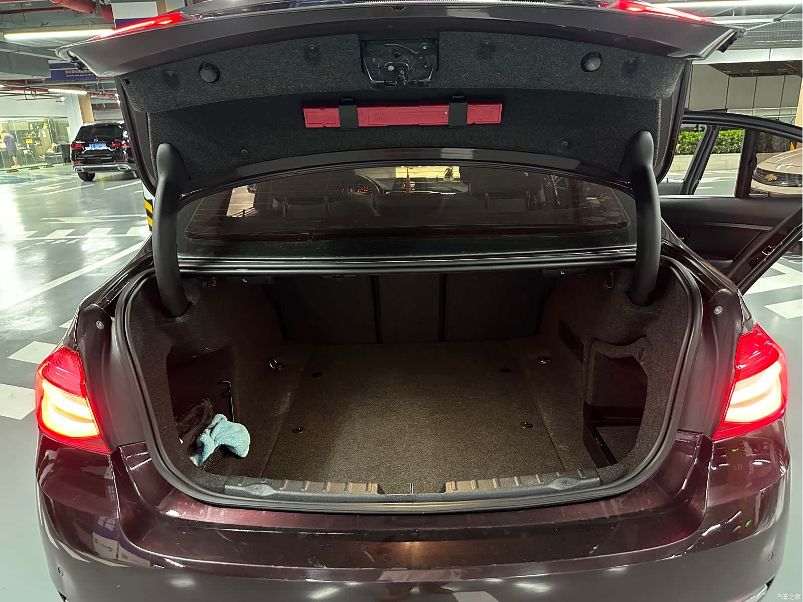 BMW 3 Series, 2016 11