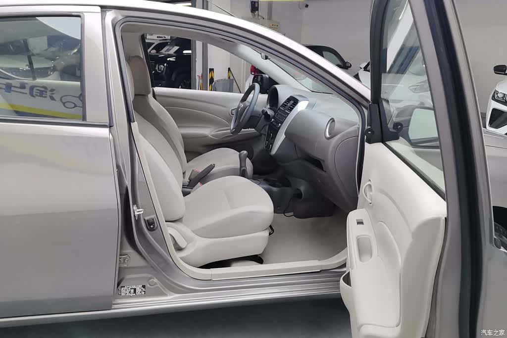 Nissan 1.5XE, 2016 8