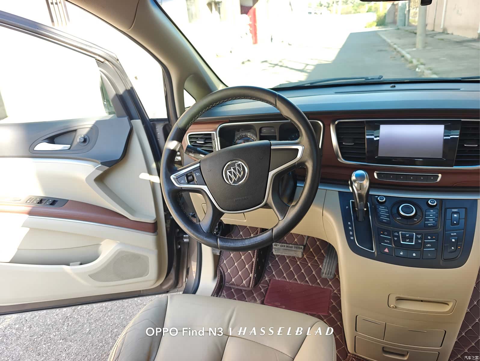 Buick GL8, 2015 12