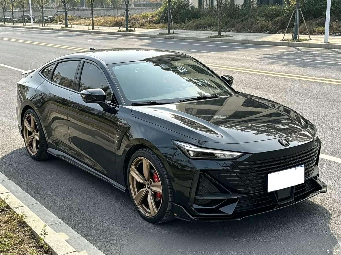Changan UNI-V, 2023 3