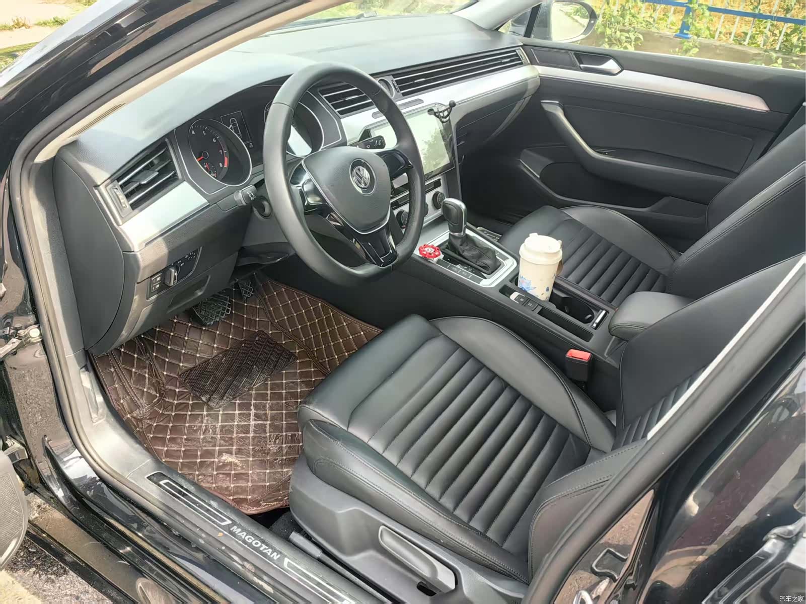 Volkswagen Magotan, 2017 12