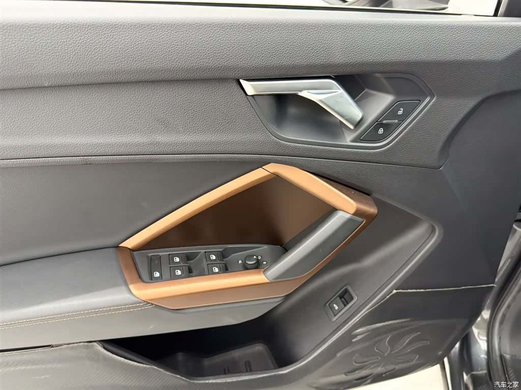 Audi Q3, 2022 8