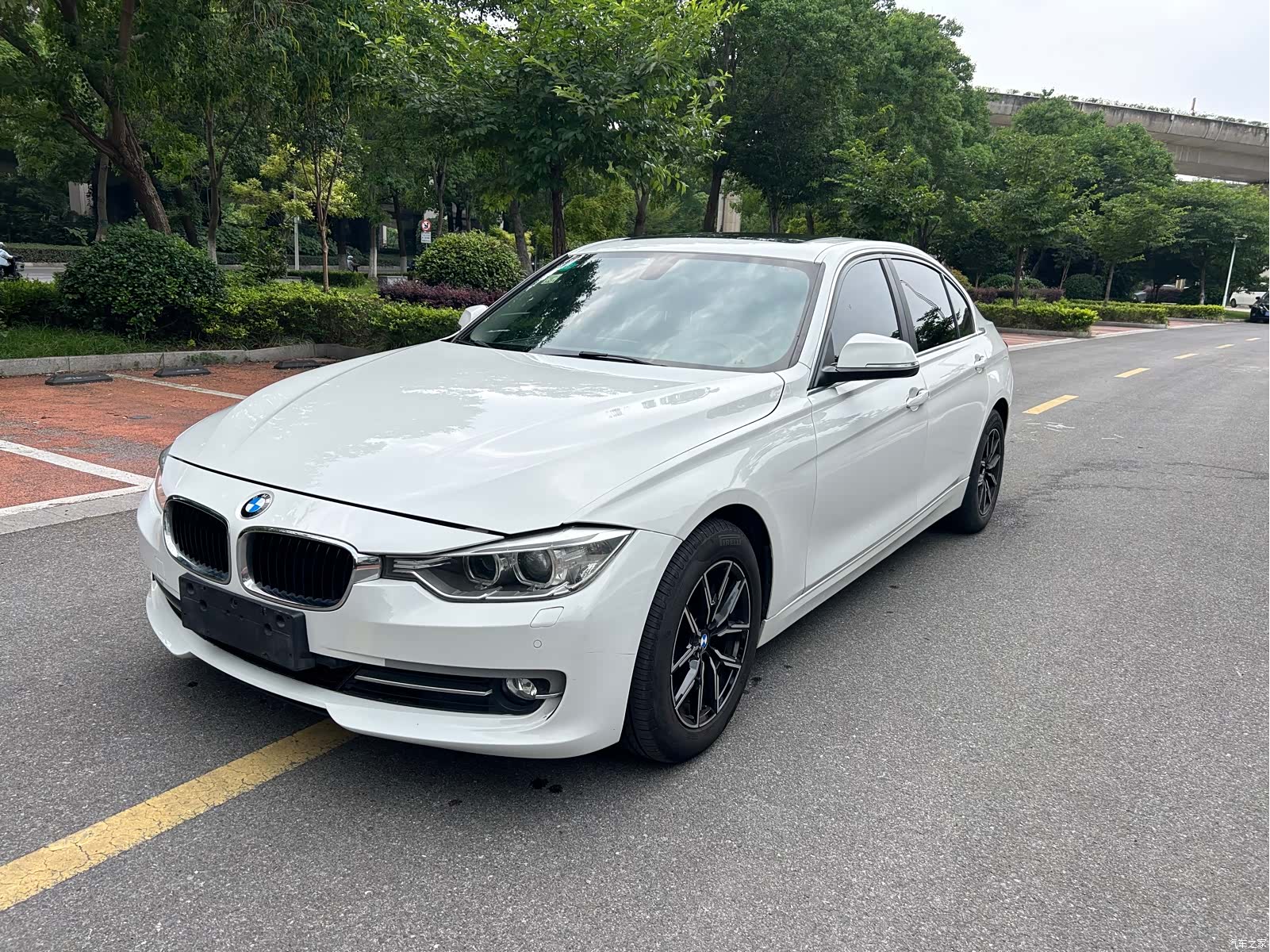 BMW 3 Series, 2015 1