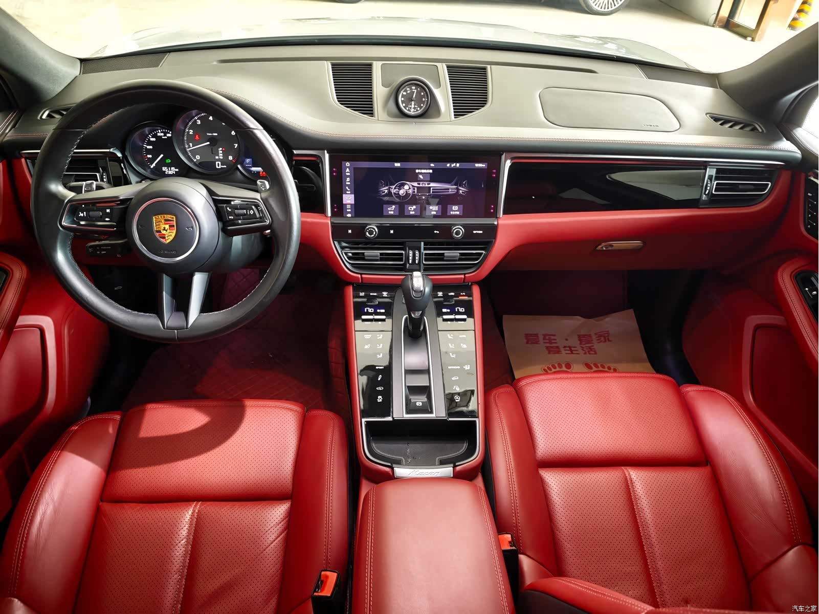 Porsche Macan, 2023 8