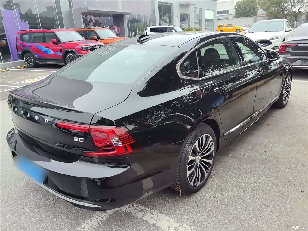 Volvo S90, 2025 все фото