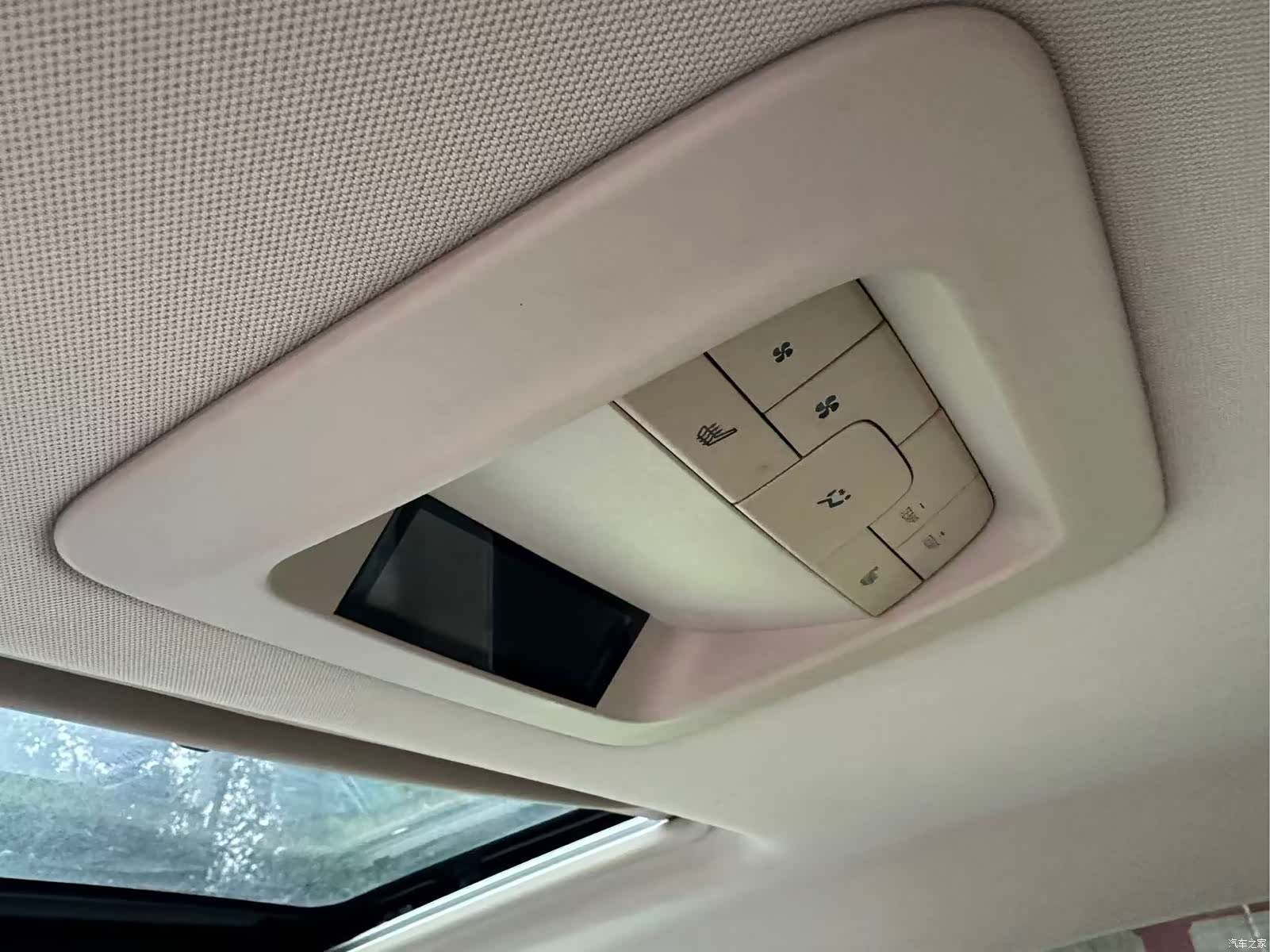 Buick GL8, 2015 21