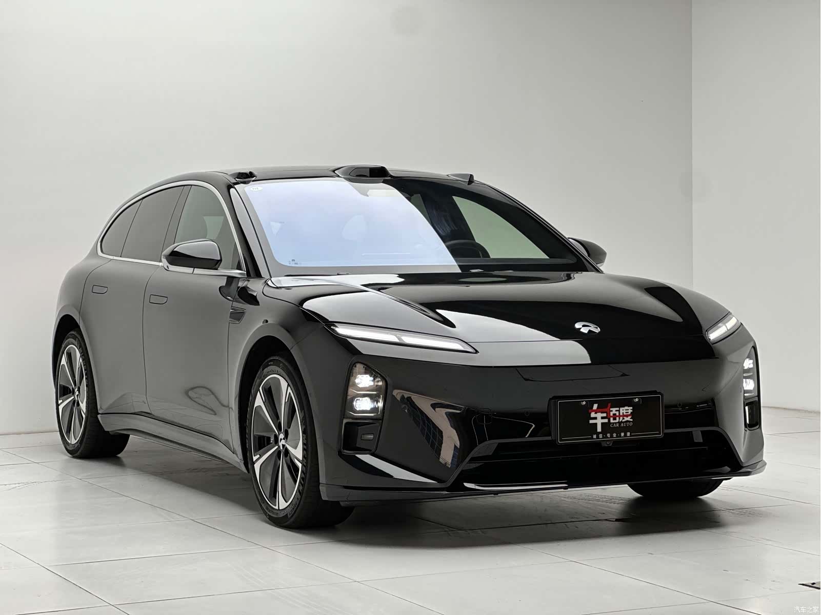 NIO ET5, 2025 3