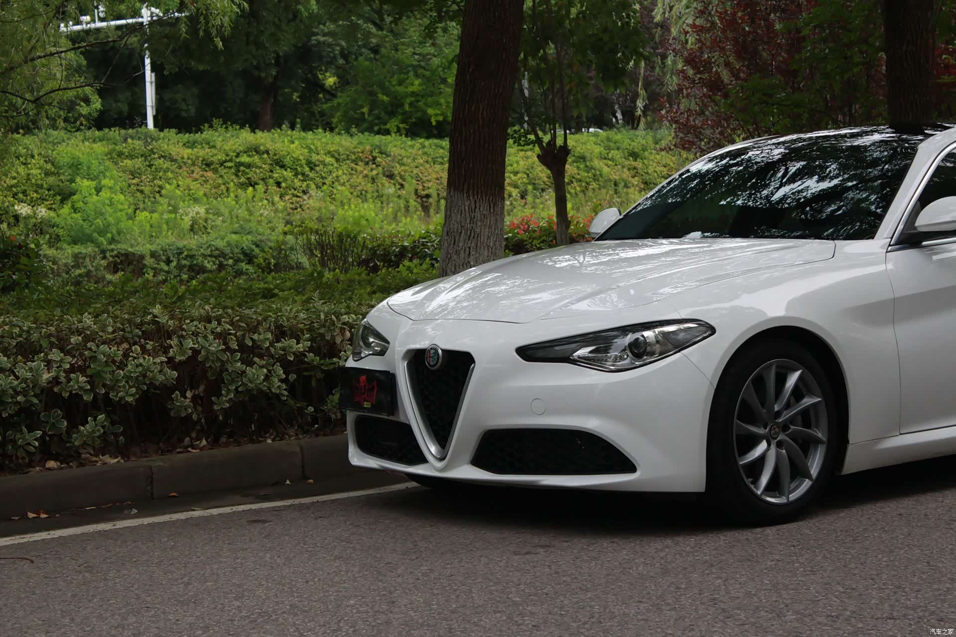 Alfa Romeo Giulia, 2017 6