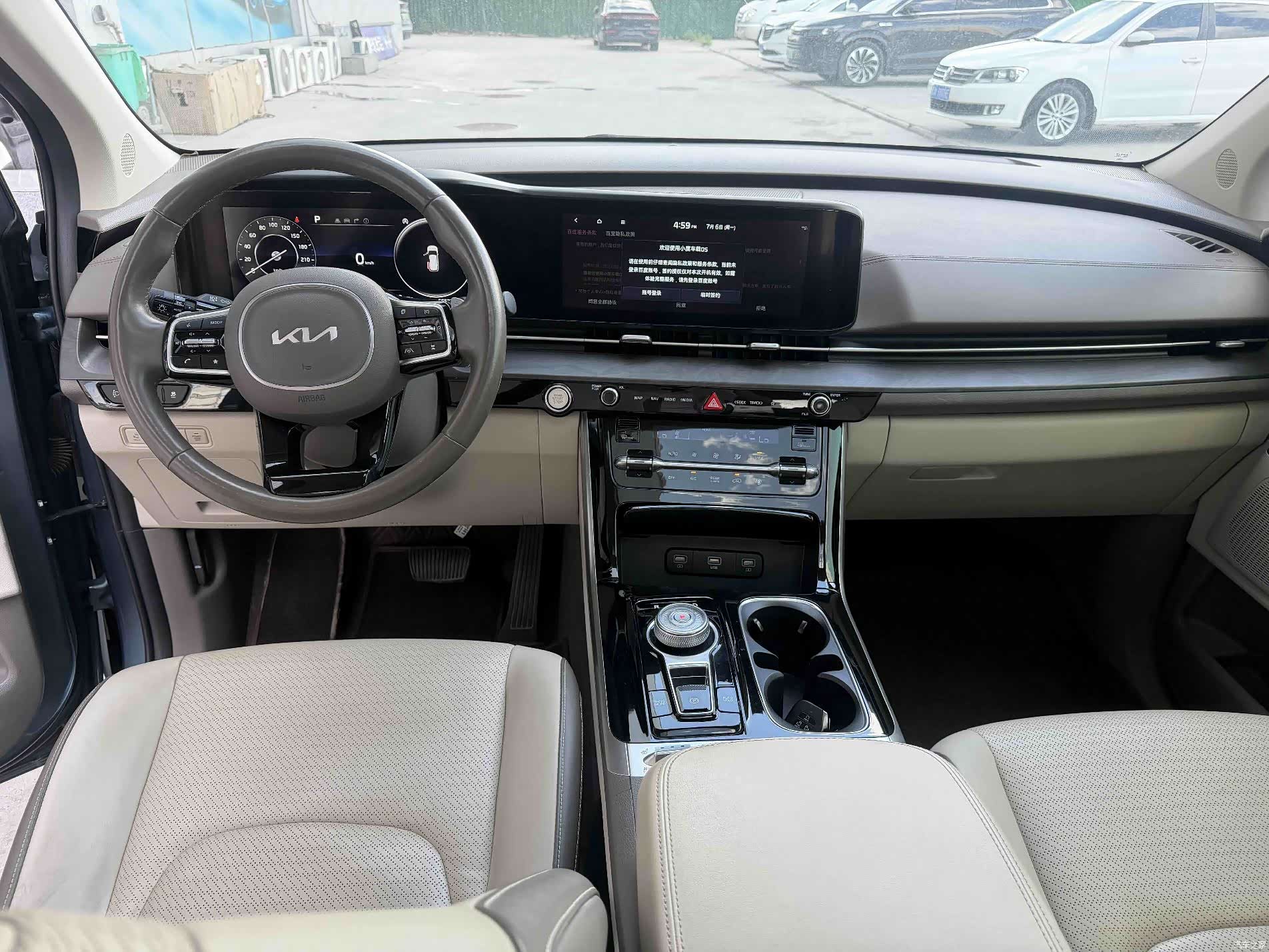 Kia Carnival, 2021 все фото