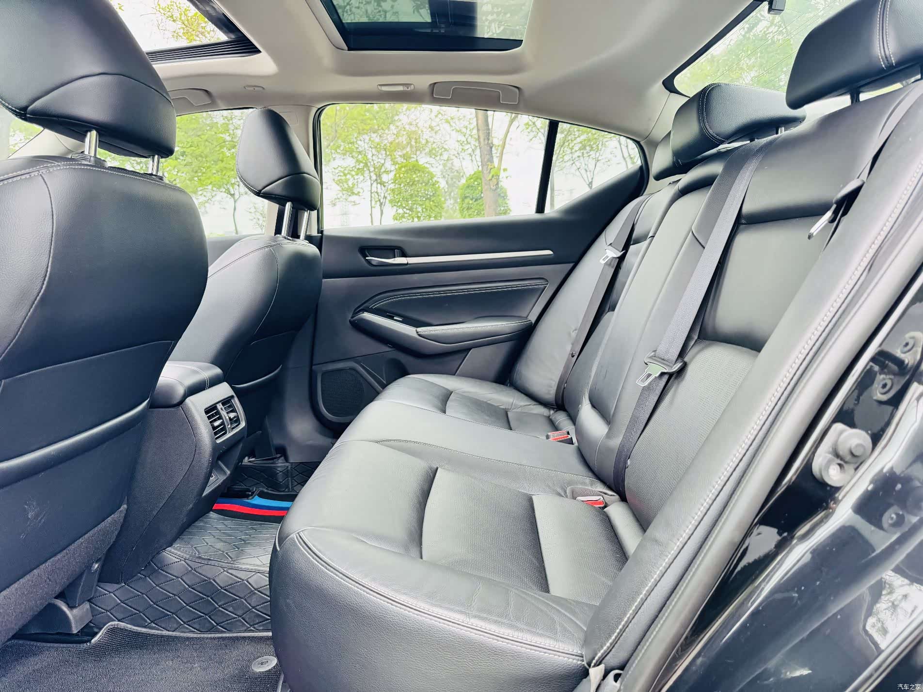Nissan Teana, 2019 16