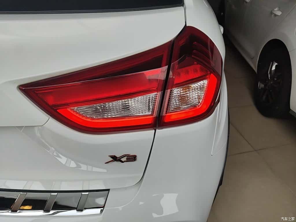 Geely X3, 2018 8