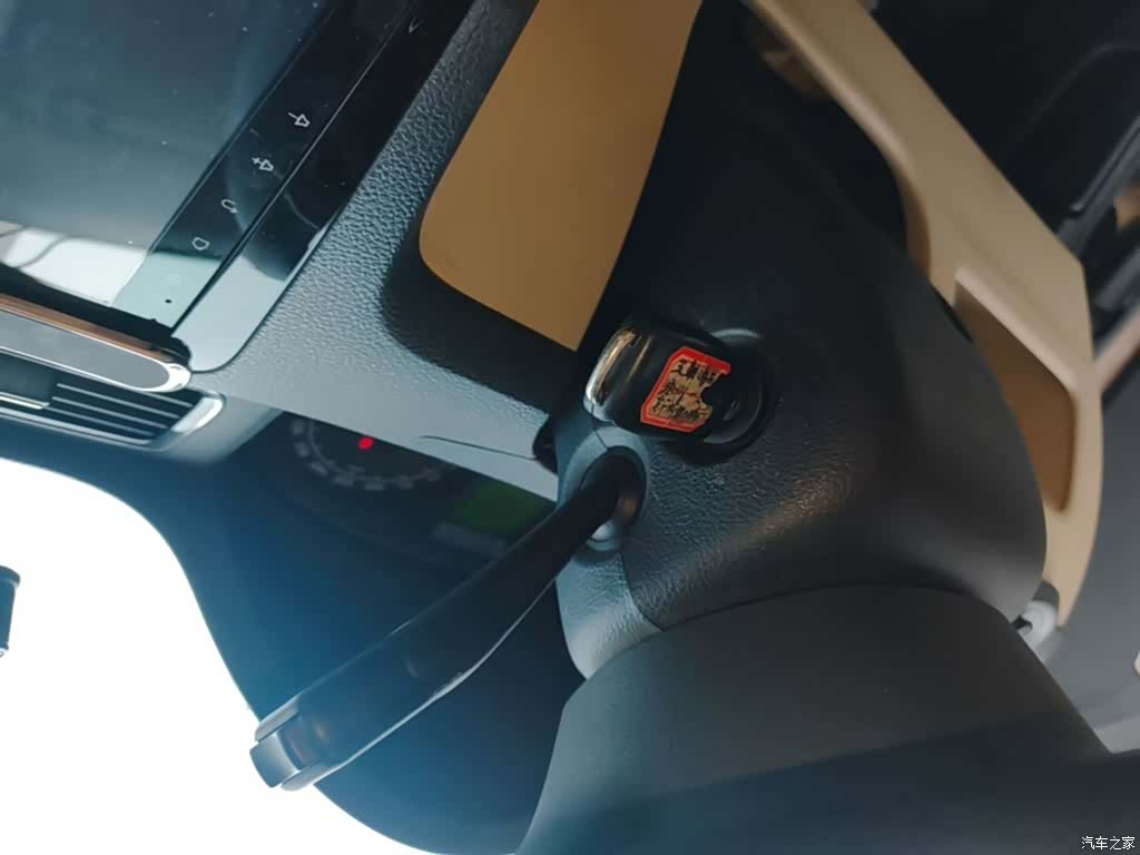 Skoda Rapid, 2017 9