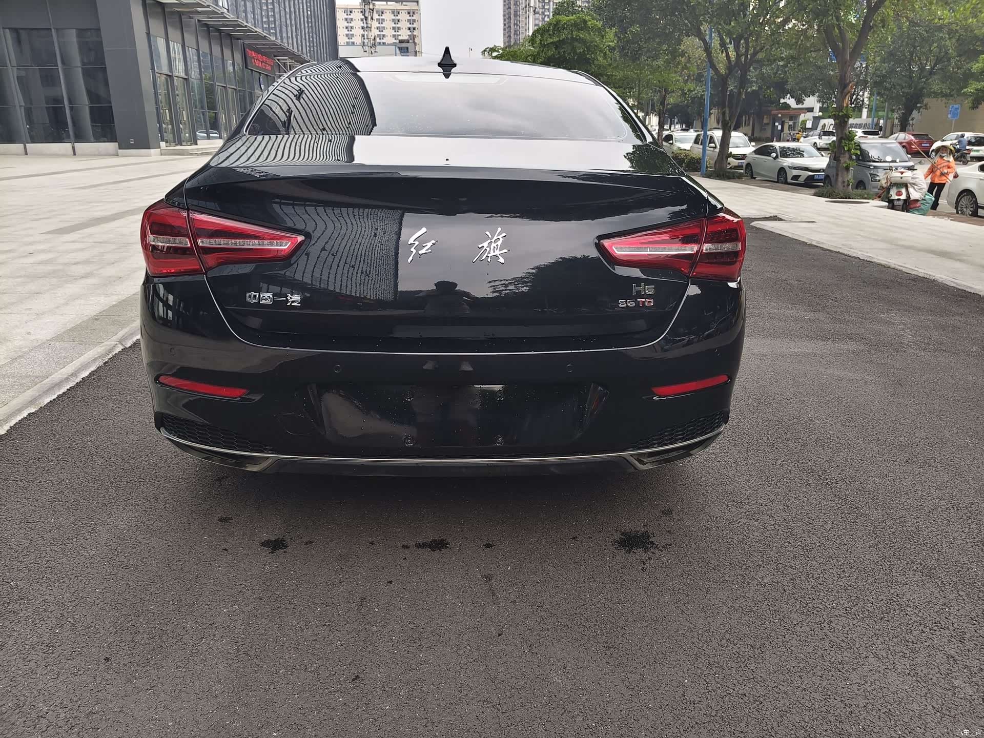 Hongqi H5, 2021 17